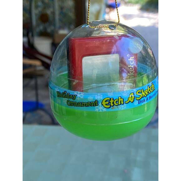 VTG Mini Etch A Sketch Holiday Ornament Unopened 2005 Ohio Art Co. NIP - Picture 6 of 11